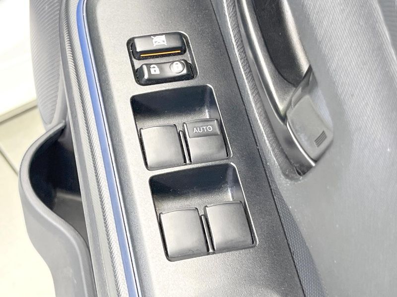 2016 Toyota Aqua DAA-NHP10 (UW-6a72ab201bcbd)[29]