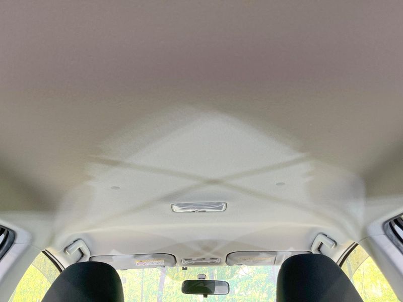 2016 Toyota Aqua DAA-NHP10 (UW-6a72ab201bcbd)[27]
