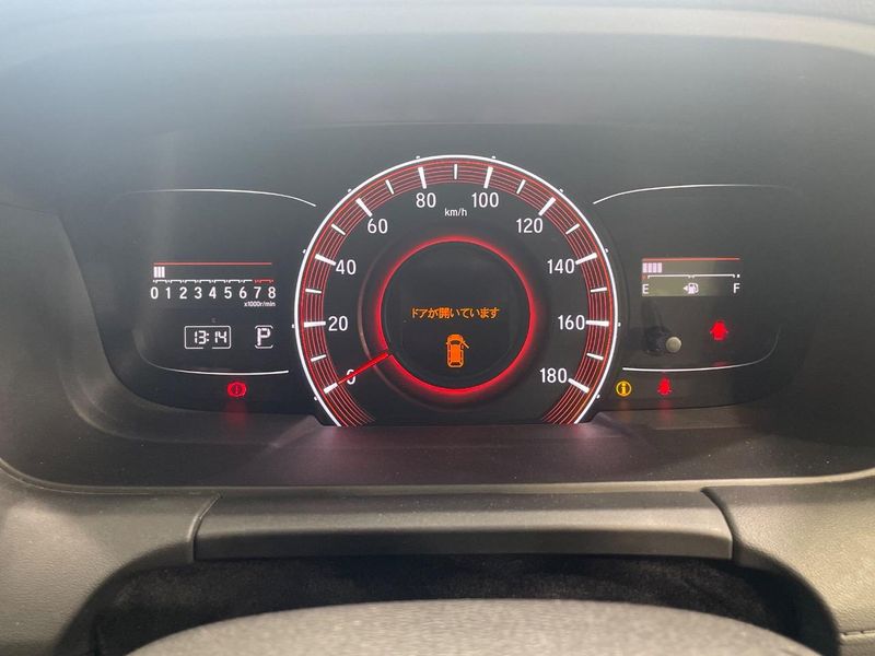 2014 Honda Odyssey DBA-RC1 (UW-6a72ab3f0e93c)[16]