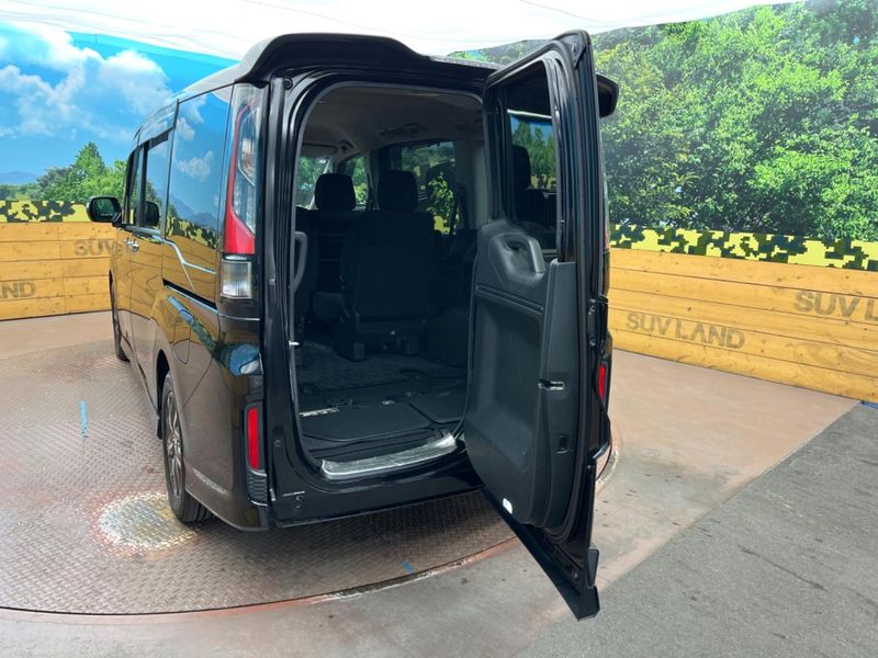 2016 Honda Stepwgn Spada DBA-RP3 (UW-6a72ab4813fd3)[26]