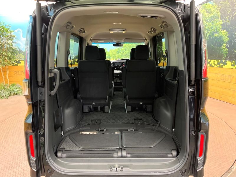 2016 Honda Stepwgn Spada DBA-RP3 (UW-6a72ab4813fd3)[28]