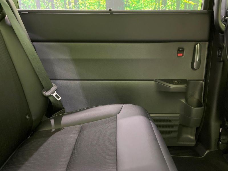 2025 Honda Step Wagon 6AA-RP8 (UW-6a72ab4e7e4b9)[25]