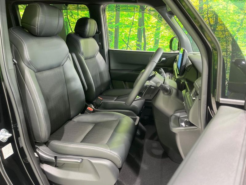 2025 Honda Step Wagon 6AA-RP8 (UW-6a72ab4e7e4b9)[8]