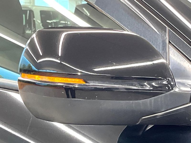 2017 Honda Vezel DAA-RU3 (UW-6a72ab5334dae)[13]