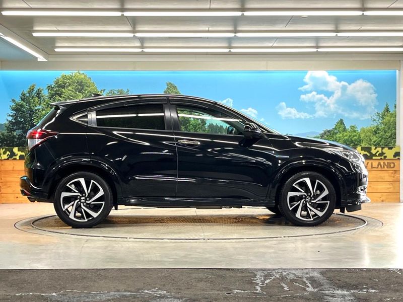 2017 Honda Vezel DAA-RU3 (UW-6a72ab5334dae)[26]