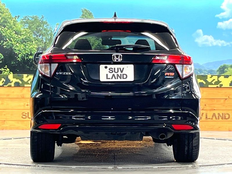 2017 Honda Vezel DAA-RU3 (UW-6a72ab5334dae)[24]