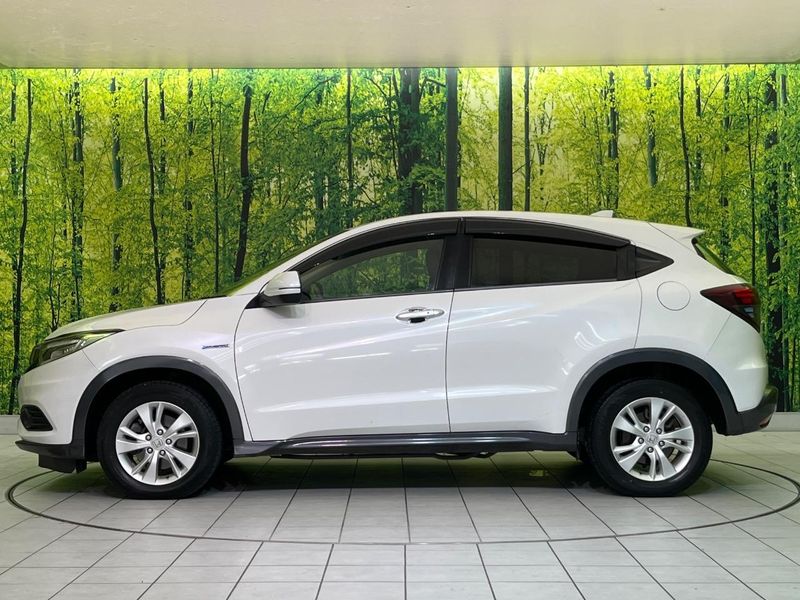 2018 Honda Vezel DAA-RU4 (UW-6a72ab567089d)[5]