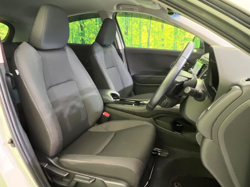 2018 Honda Vezel DAA-RU4 (UW-6a72ab567089d)[21]