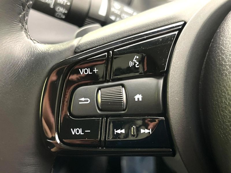 2024 Honda Vezel 6AA-RV5 (UW-6a72ab621421c)[16]
