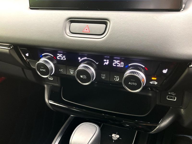 2024 Honda Vezel 6AA-RV5 (UW-6a72ab621421c)[19]