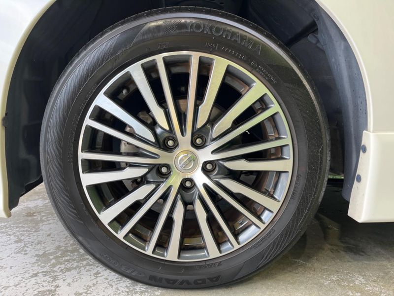 2017 Nissan Elgrand DBA-TE52 (UW-6a72ab845e48a)[24]