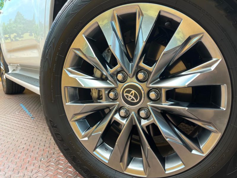 2023 Toyota Land Cruiser 3BA-VJA300W (UW-6a72ab9dc1e16)[15]