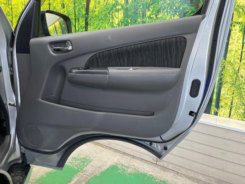 2017 Nissan NV350 CARAVAN VAN CBF-VR2E26 (UW-6a72aba66f5fa)[24]
