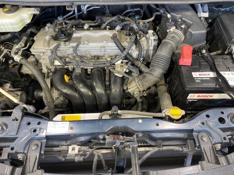 2015 Toyota Voxy DBA-ZRR80G (UW-6a72abd57965f)[11]