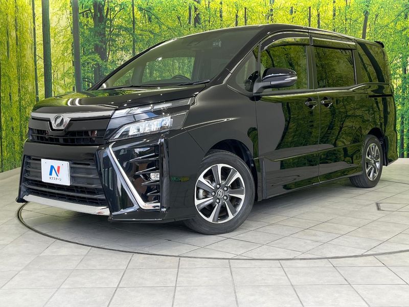 2017 Toyota Voxy DBA-ZRR80W (UW-6a72abdb58ec6)[0]