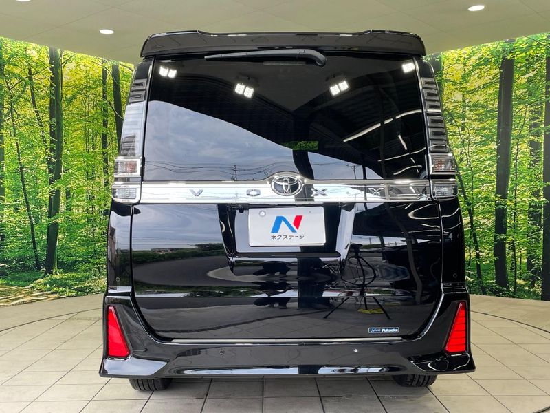 2021 Toyota Voxy 3BA-ZRR80W (UW-6a72abe73e393)[14]