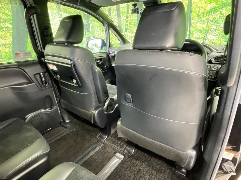 2021 Toyota Voxy 3BA-ZRR80W (UW-6a72abe73e393)[26]