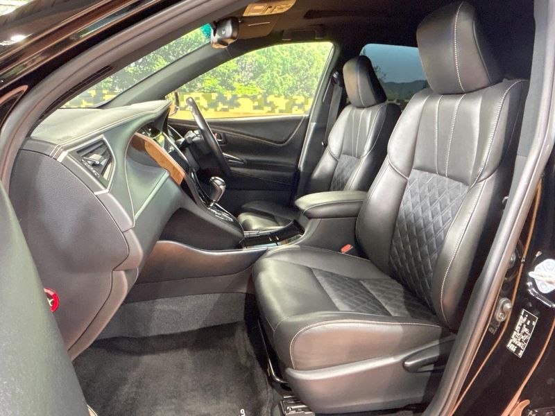 2018 Toyota Harrier DBA-ZSU60W (UW-6a72abecf0fac)[29]