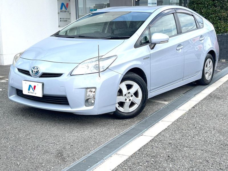 2010 Toyota Prius DAA-ZVW30 (UW-6a72abfa2fb95)[0]