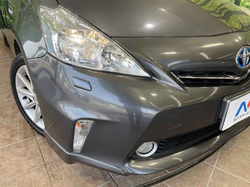 2013 Toyota Prius α DAA-ZVW40W (UW-6a72abfd10b45)[20]