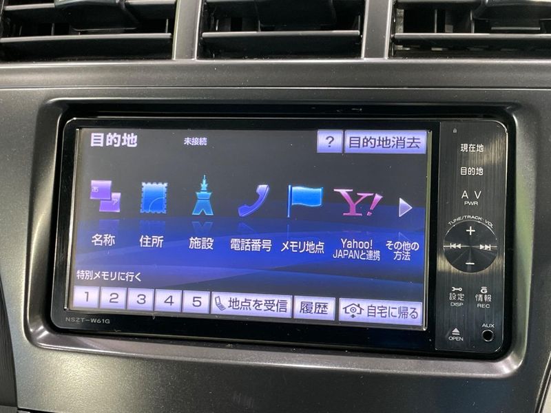 2013 Toyota Prius α DAA-ZVW40W (UW-6a72abfd10b45)[9]