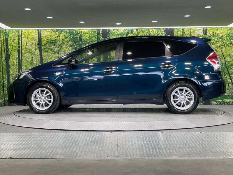 2020 Toyota Prius α DAA-ZVW41W (UW-6a72abfdb79da)[19]