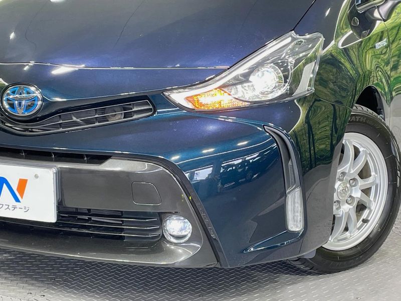 2020 Toyota Prius α DAA-ZVW41W (UW-6a72abfdb79da)[10]