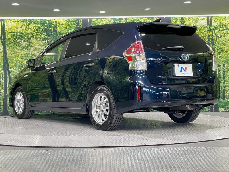 2020 Toyota Prius α DAA-ZVW41W (UW-6a72abfdb79da)[18]