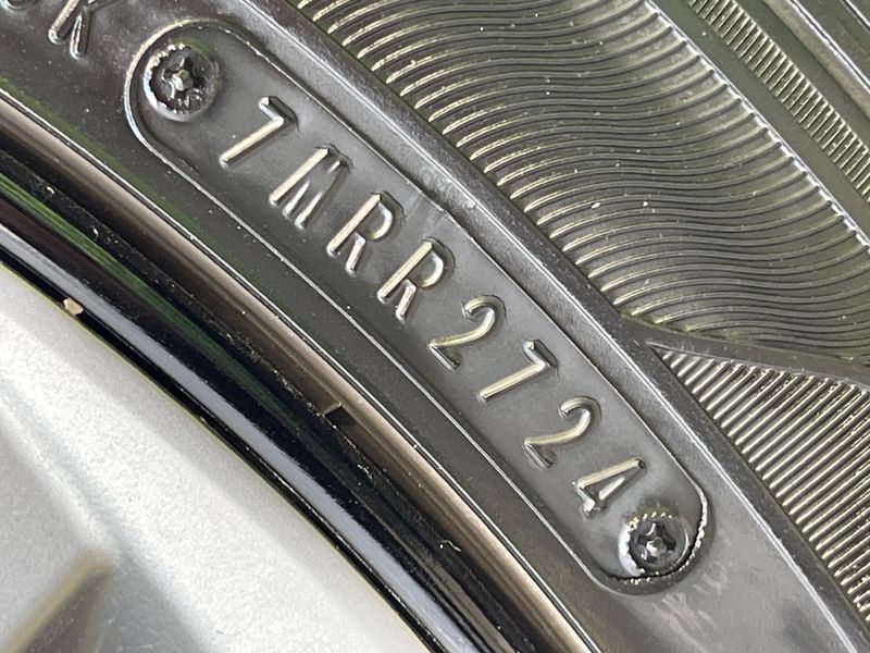 2020 Toyota Prius 6AA-ZVW51 (UW-6a72ac06ee97b)[14]