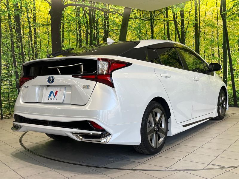 2020 Toyota Prius 6AA-ZVW51 (UW-6a72ac06ee97b)[19]
