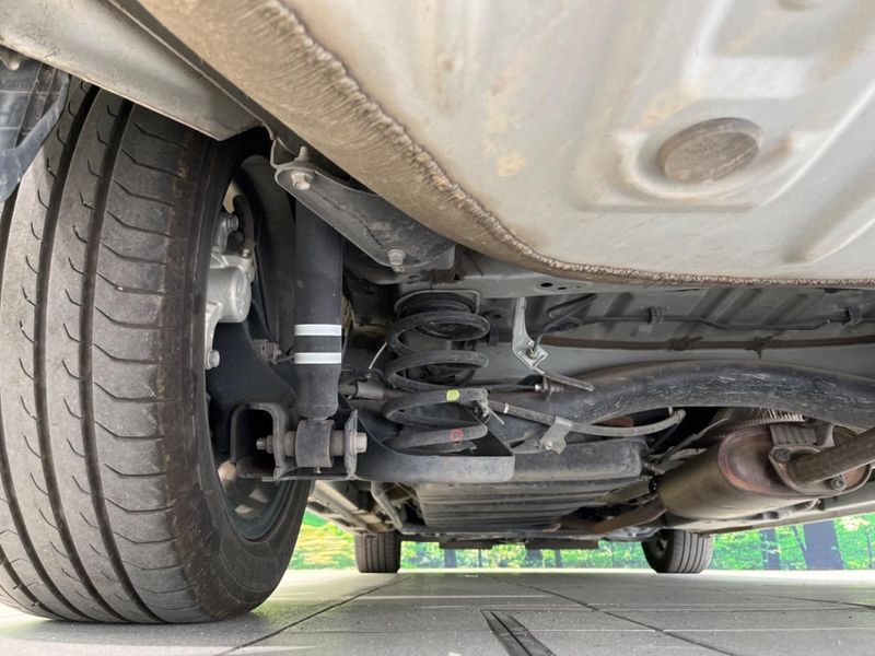 2020 Toyota Voxy DAA-ZWR80W (UW-6a72ac1aea7c8)[15]