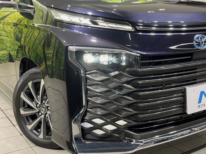 2022 Toyota Voxy 6AA-ZWR90W (UW-6a72ac1d0dfef)[27]