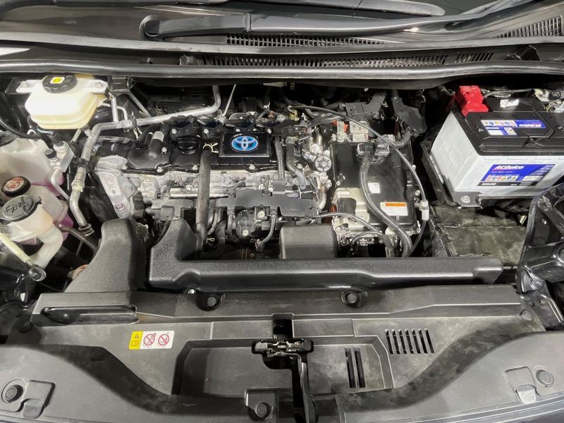 2022 Toyota Voxy 6AA-ZWR90W (UW-6a72ac1d0dfef)[25]