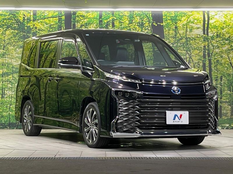 2022 Toyota Voxy 6AA-ZWR90W (UW-6a72ac1d0dfef)[6]