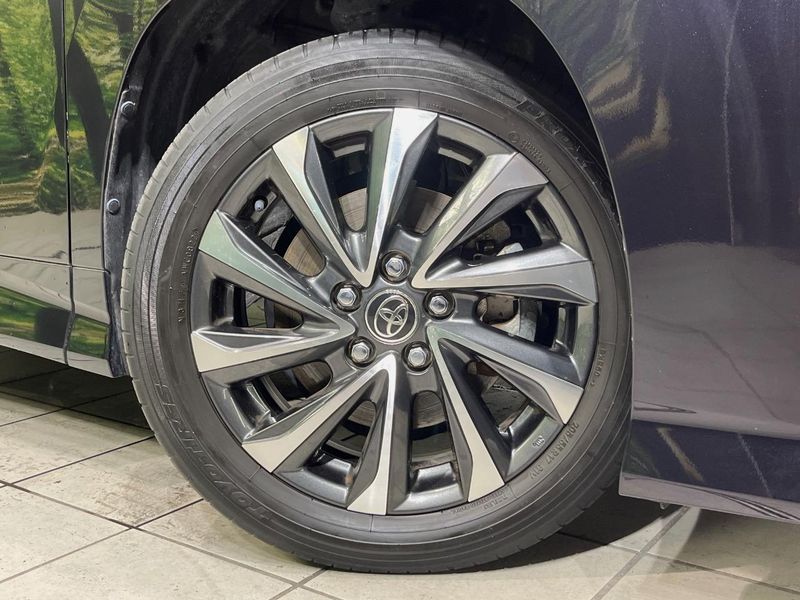 2022 Toyota Voxy 6AA-ZWR90W (UW-6a72ac1d0dfef)[22]