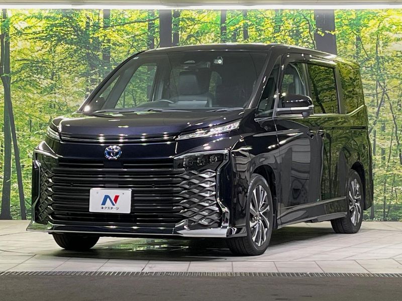 2022 Toyota Voxy 6AA-ZWR90W (UW-6a72ac1d0dfef)[4]