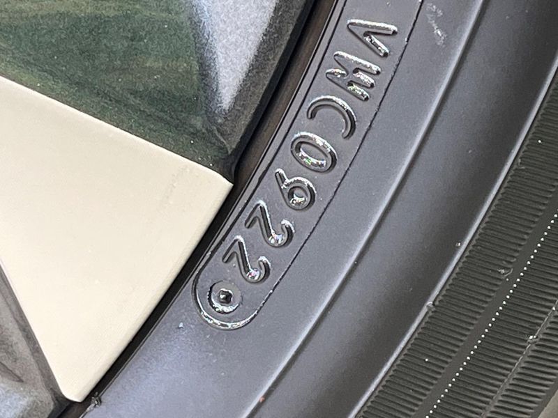 2022 Toyota Voxy 6AA-ZWR90W (UW-6a72ac1d2439a)[12]