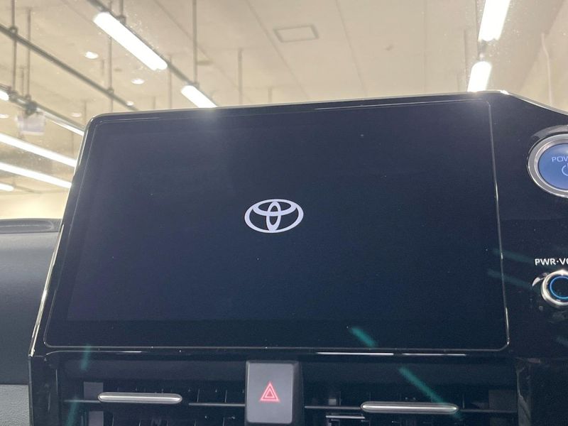 2023 Toyota Voxy 6AA-ZWR90W (UW-6a72ac216c349)[9]