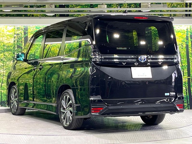 2024 Toyota Voxy 6AA-ZWR90W (UW-6a72ac260ce2f)[11]