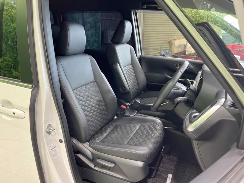 2024 Toyota Voxy 6AA-ZWR90W (UW-6a72ac2a9a0e1)[6]