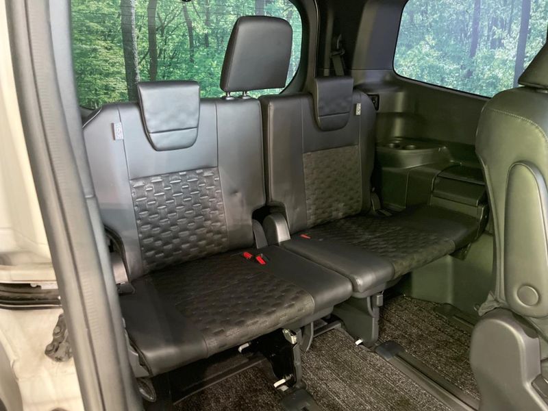 2024 Toyota Voxy 6AA-ZWR90W (UW-6a72ac2a9a0e1)[9]
