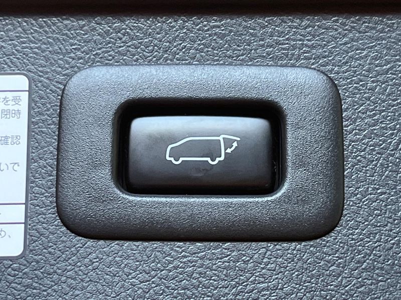2018 Toyota Alphard DBA-AGH30W (UW-6a73f99866ce7)[16]