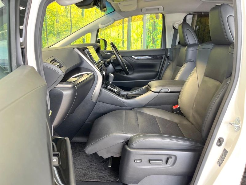 2019 Toyota Alphard DBA-AGH30W (UW-6a73f99c15f10)[18]