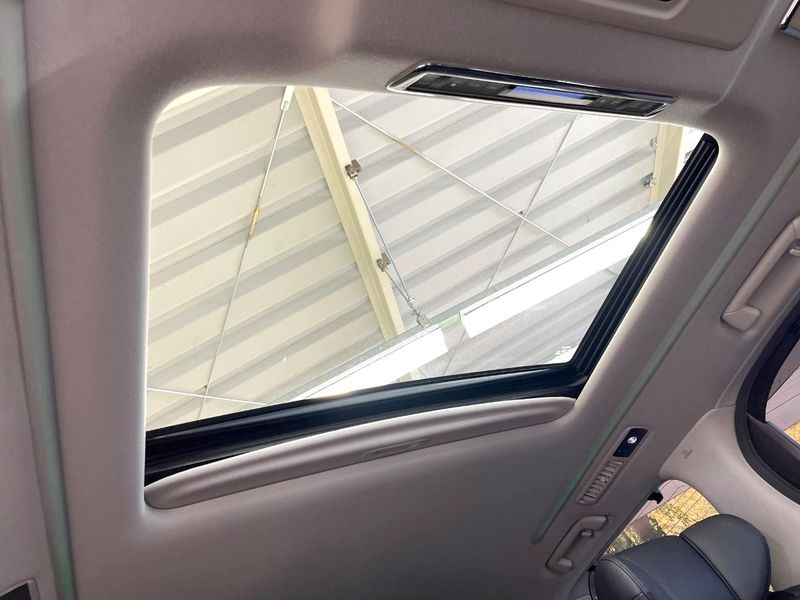 2019 Toyota Alphard DBA-AGH30W (UW-6a73f99c15f10)[7]