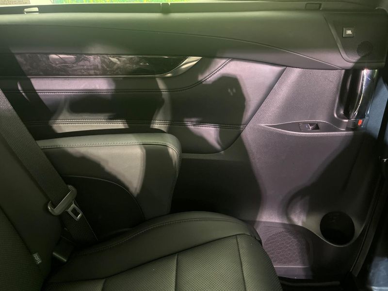 2021 Toyota Alphard 3BA-AGH30W (UW-6a73f9a2b2c49)[23]
