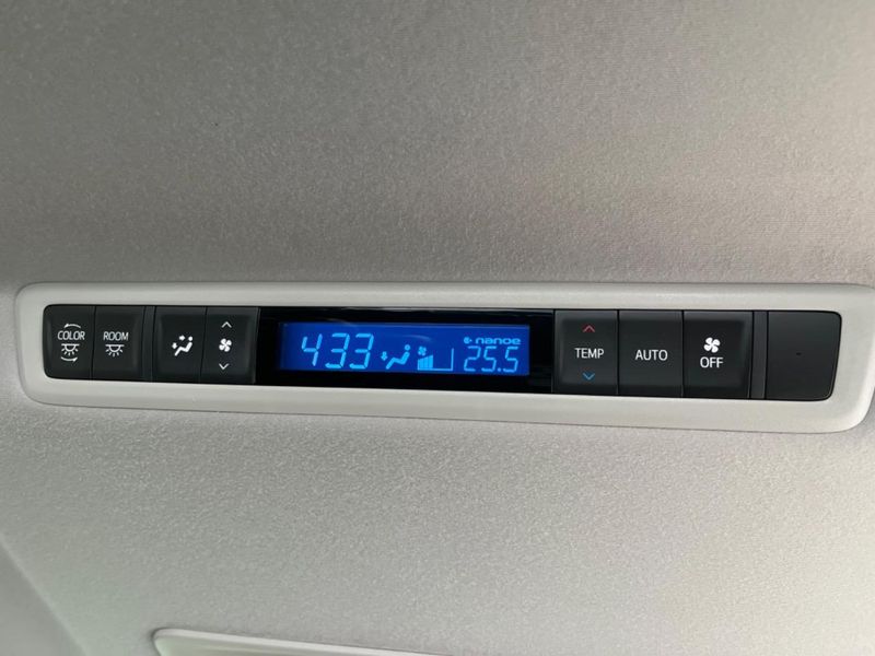 2022 Toyota Alphard 3BA-AGH35W (UW-6a73f9ac2d1b6)[14]