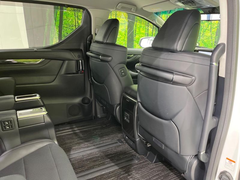2022 Toyota Alphard 3BA-AGH35W (UW-6a73f9ac2d1b6)[10]