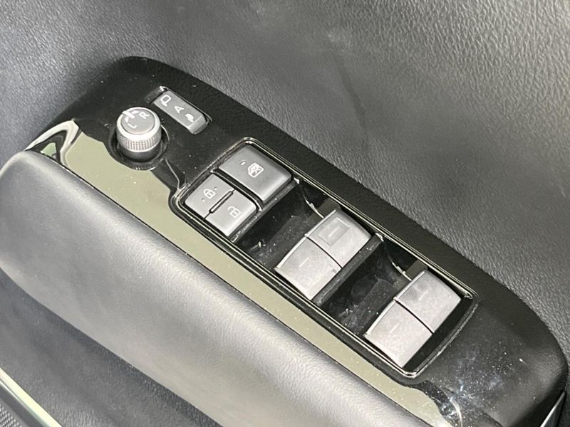 2022 Toyota Alphard 3BA-AGH35W (UW-6a73f9ac2d1b6)[6]