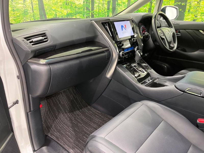 2022 Toyota Alphard 3BA-AGH35W (UW-6a73f9ac2d1b6)[18]