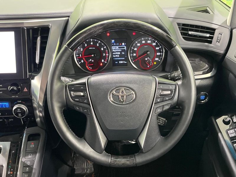 2022 Toyota Alphard 3BA-AGH35W (UW-6a73f9ac2d1b6)[12]